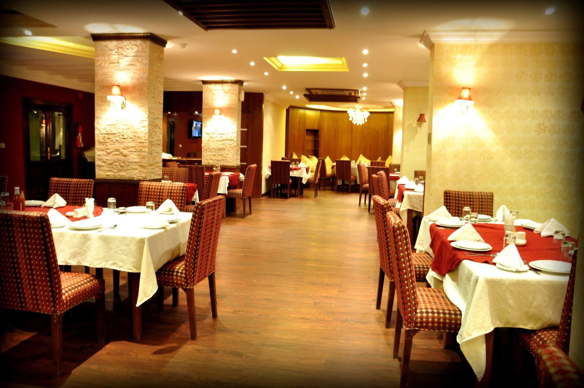 Al Higgi Hotel Yanbu Exterior foto