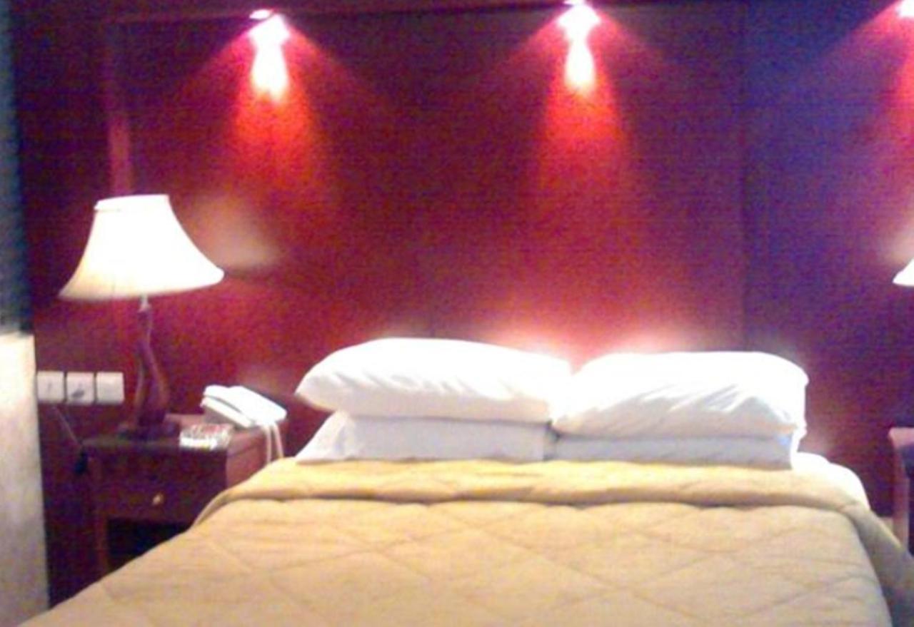 Al Higgi Hotel Yanbu Zimmer foto